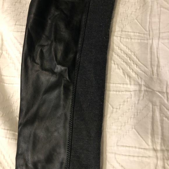Aritzia Wilfred Leather Leggings - Picture 3 of 3